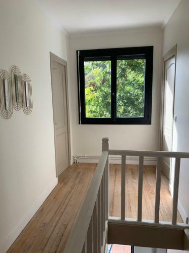 Agr�able Maison De Ville Avec Terrasse Au Calme