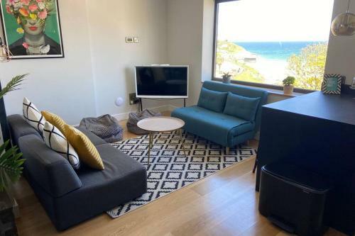 Beachside Apartment In The Centre Of Town