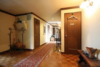 Hostal Grandpapa