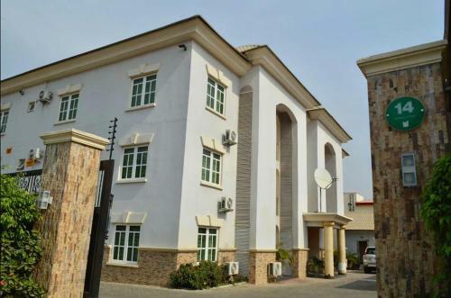 Hotel House14 Hospitality Ltd