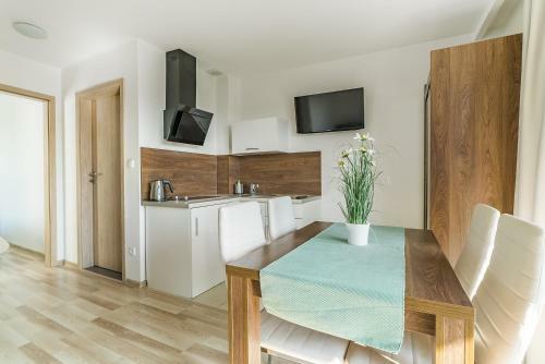 Apartamenty I Pokoje Go?cinne Relax