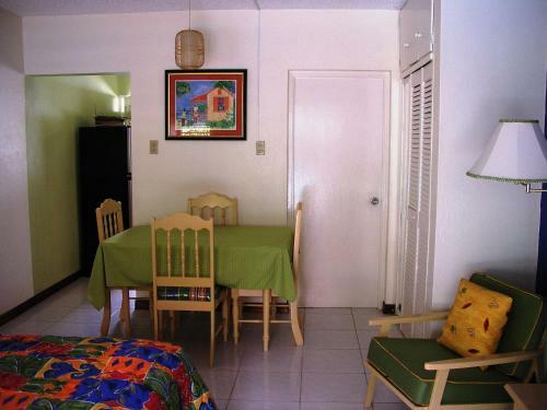 Apartamento Chrisanns Beach Resort