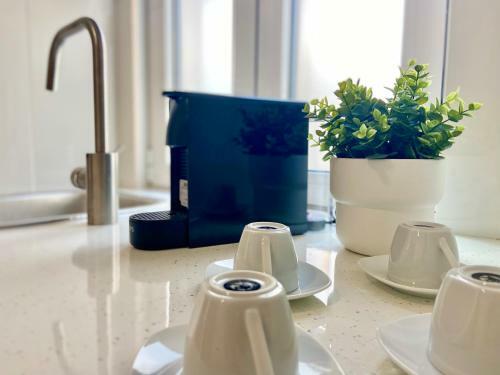 Brighthouse - Modern Apartments In S�tio Nazar�