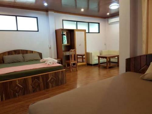 Hostal Bor Hin Baan Tai