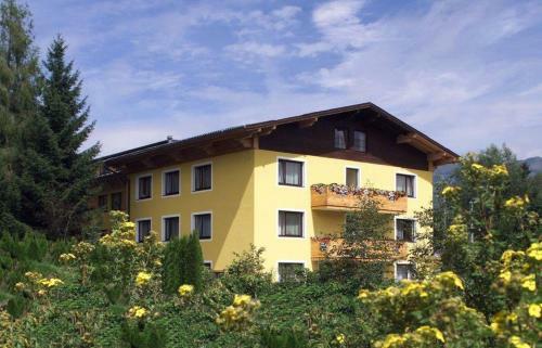 Hostal G�stehaus Latini