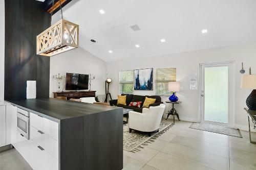 Breathtaking House And Backyard Near Wilton Manors