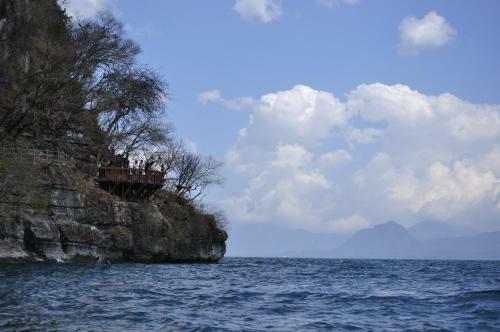 Hotel & Restaurant Jinava Bay