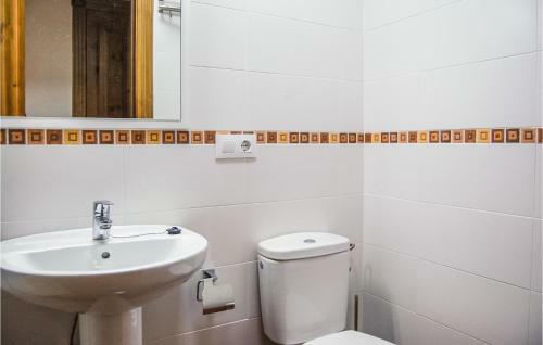 Nice Home In Llanes With 6 Bedrooms