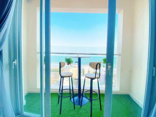 Apartamento C?n H? Hana - B�i Sau C�ch Bi?n 80m