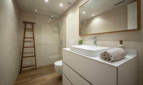 Th141 Apartamento Escorpi Con Terraza