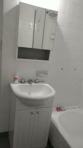 Apartamento Hermoso Dpto Centrico, A 5 Cuadras De Av. Alem