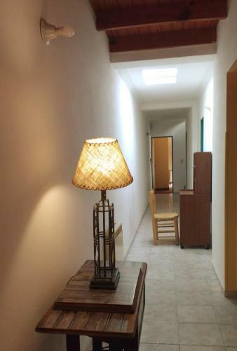 C�lida Y Luminosa Con Ambientes Y Patio Amplios