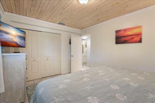 Coquina Cottage Cottage