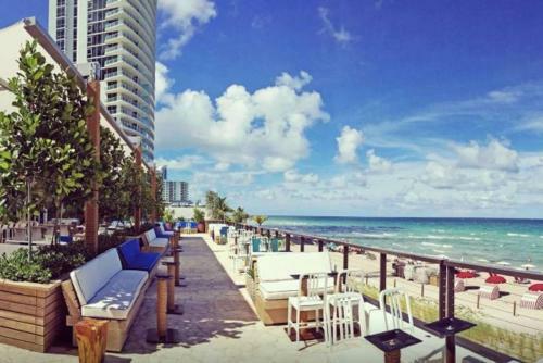 Luxurious Brand New Apartment Hallandale Beach