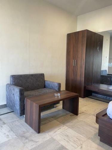 Hotel Royal Embassy