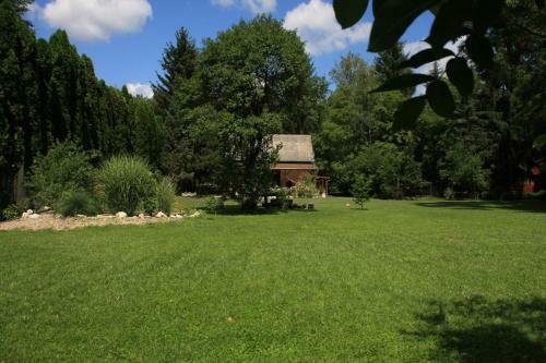 Apartamento B�rzs�nyliget Vend�gh�z