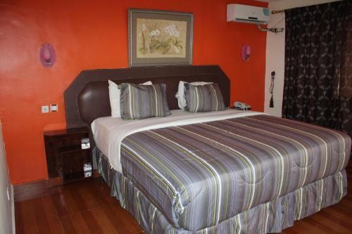 Posada Zambezi Inn Hotel
