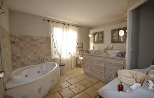 Holiday Home Loriol Sur Dr�me 40