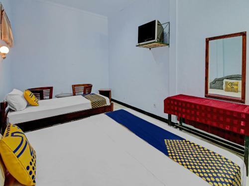 Spot On 90372 Hotel Arum Jaya