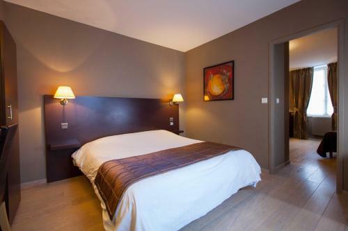 Hotel H�tel Le Cheval Blanc