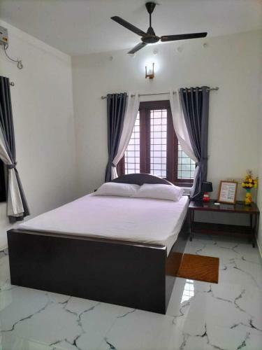 Apartamento Oyo Home 91849 Vashnavam Serviced Villa