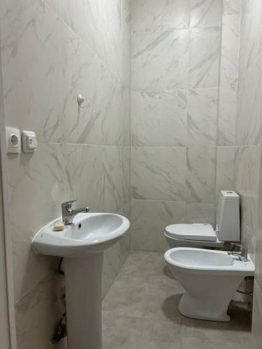 Karavan Saray Apartments