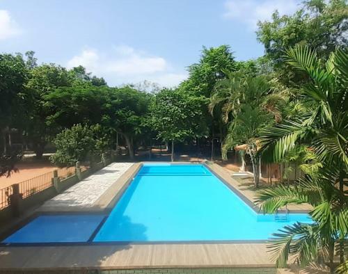 Hotel Lavendish Country Resort
