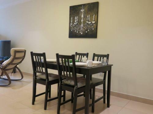 Lovely 1 Bed Served Apartment With Pool