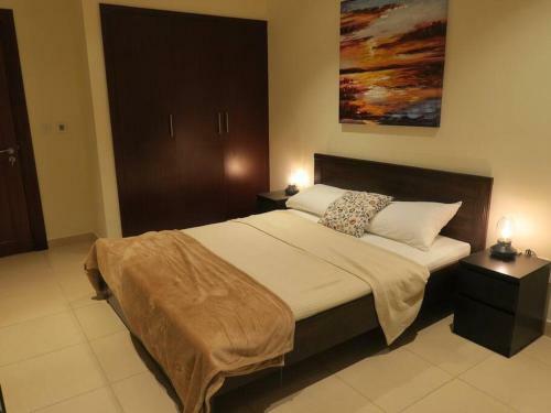 Lovely 1 Bed Served Apartment With Pool