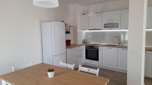 Sunrise Apartment At Lighthouse With 18th Hole View