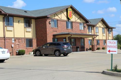 Hotel Super 8 Warrenton