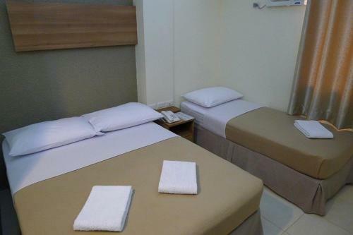 Hotel The Center Suites