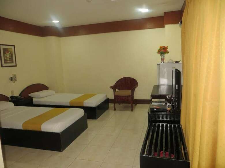 Hotel Paragon Suites