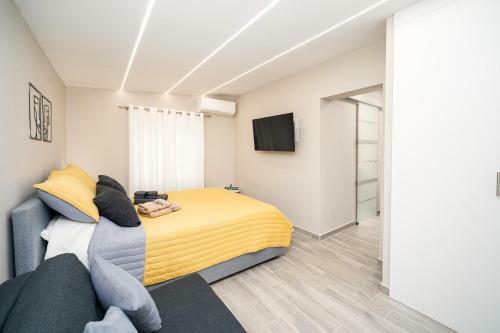 John's City Central Roof Apartment -panoramic View