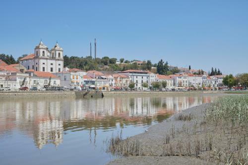 Apartamento Lightful Refuge On The River Front, By Timecooler