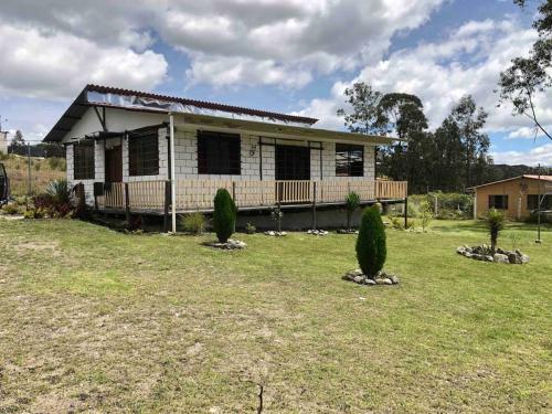 Apartamento Casa De Campo Con Amplio Espacio - Completo