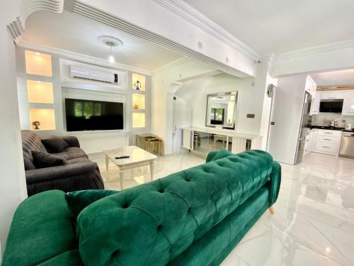 Luxery Villa With 3 Bedrooms