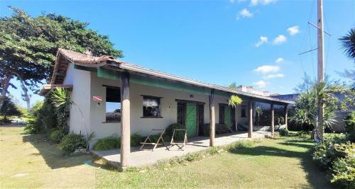 Linda Casa Com Piscina A Poucos Passos Da Praia