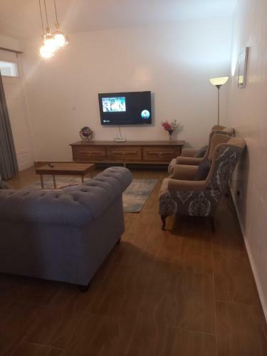 Apartamento Tony's Pent House Kitengela