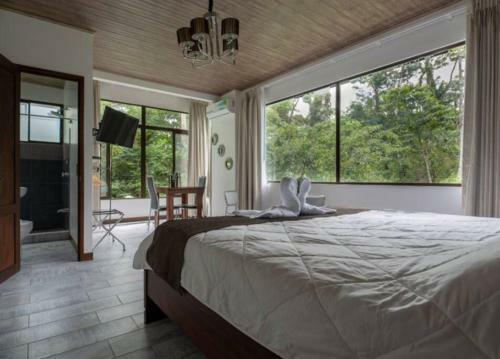 Volcano Gold Loft Rainforest House