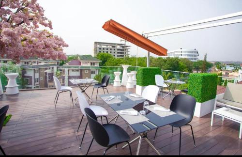 Apartamento Luxurious One Bedroom Executive Space Available