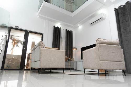 Superbe Villa Au Design �pur� Avec Rooftop