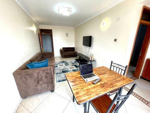 Apartamento Spacious 1bdrm Condo-unlimited Wifi, Central Kla