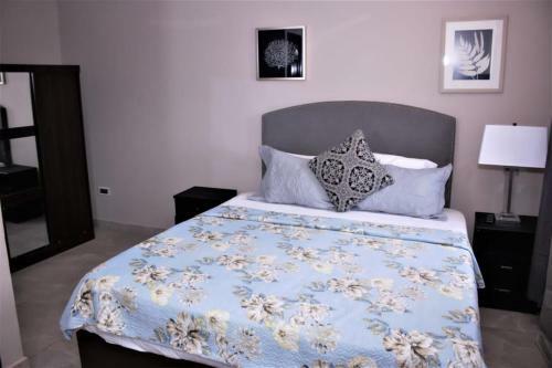 Hostal Lady M Guest House