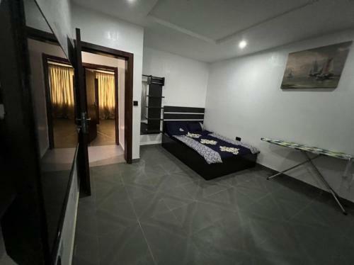 2 Bedroom Apartments