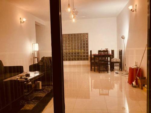 Apartamento River Facing Lovely 3br Condo