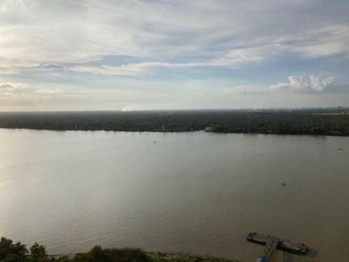 Apartamento River Facing Lovely 3br Condo
