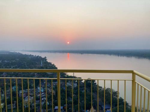 Apartamento River Facing Lovely 3br Condo