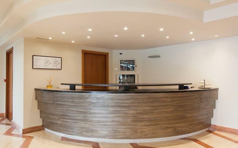 Smooth Hotel Rome West