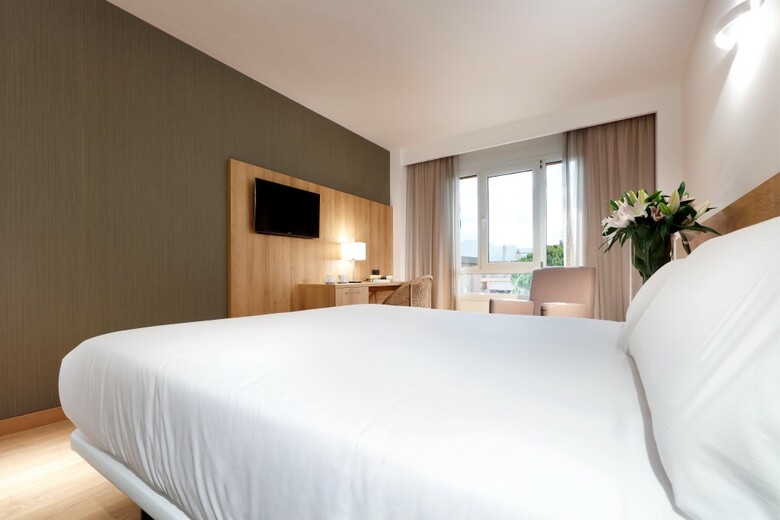 Apartamentos Sb Corona Tortosa